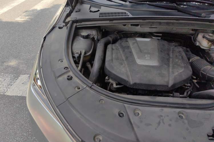 Used BYD Tang 2018 2.0T Automatic Smart Connect Prestige 7-Seater China V Standard Engine Bay Right