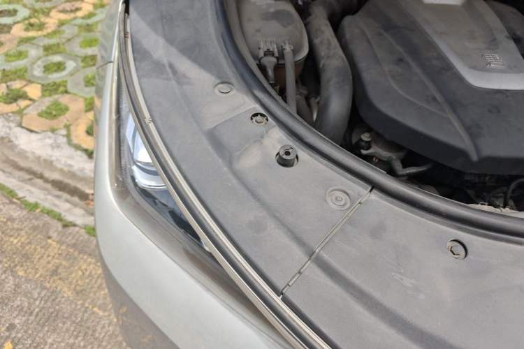 Used BYD Tang 2018 2.0T Automatic SmartConnect Prestige 7-Seater China V Standard Engine Bay Right