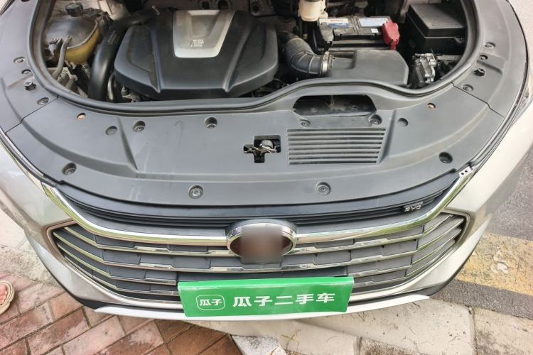 Used BYD Tang 2018 2.0T Automatic SmartConnect Prestige 5-Seater Emission Standard China V Engine Bay