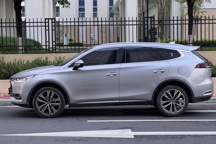 Used BYD Tang 2018 2.0T Automatic Smart Connect Prestige 7-Seater China V Standard Exterior 4
