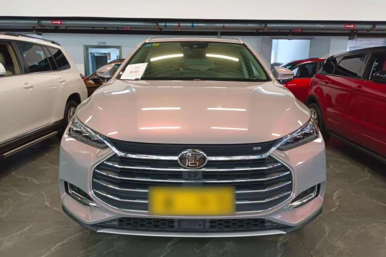 Used BYD Tang 2018 2.0T Automatic SmartConnect Prestige 7-Seater China V Standard Front