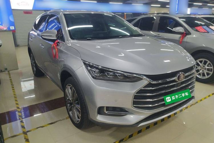 Used BYD Tang 2018 2.0T Automatic Smart Connect Prestige 7-Seater China V Standard Front Right 45 Deg