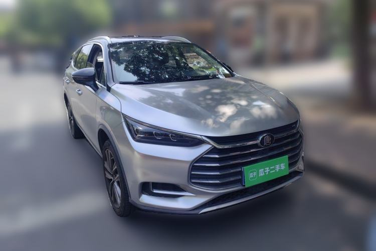 Used BYD Tang 2018 2.0T Automatic Smart Connect Prestige 7-Seater China V Standard Front Right 45 Deg