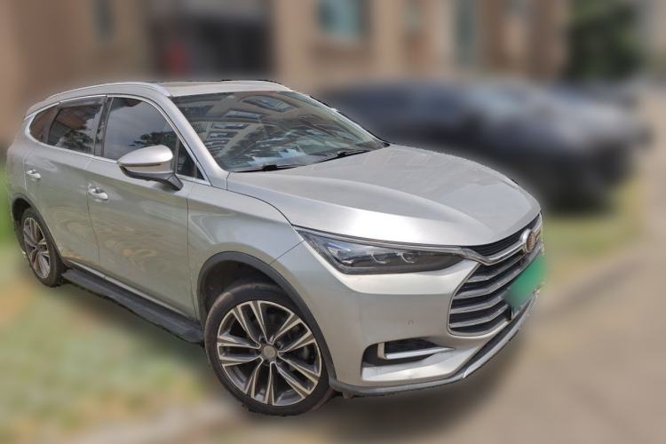 Used BYD Tang 2018 2.0T Automatic SmartConnect Prestige 7-Seater China V Standard Front Right 45 Deg