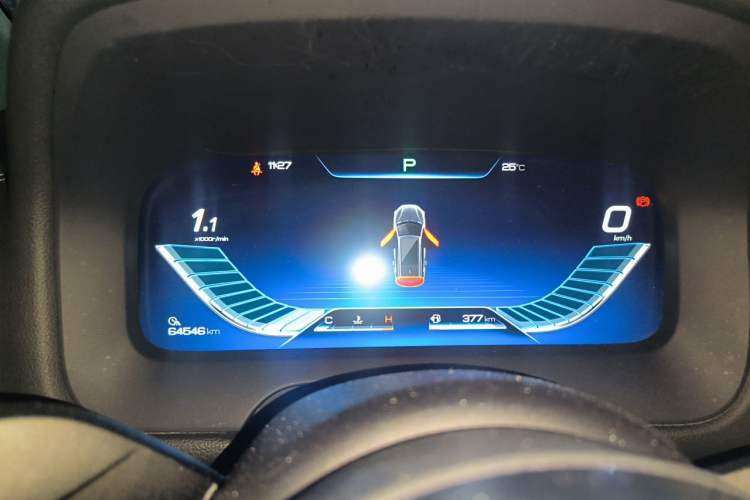 Used BYD Tang 2018 2.0T Automatic SmartConnect Prestige 7-Seater China V Standard Instrument Cluster