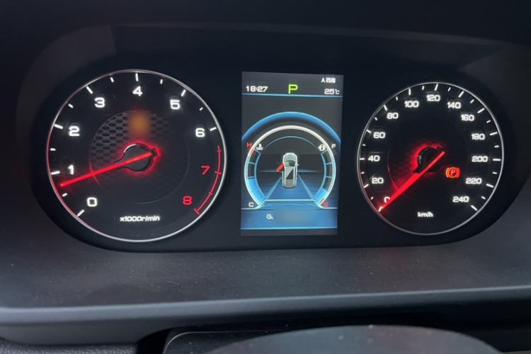 Used BYD Tang 2018 2.0T Automatic Smart Connect Prestige 7-Seater China V Standard Interior 6