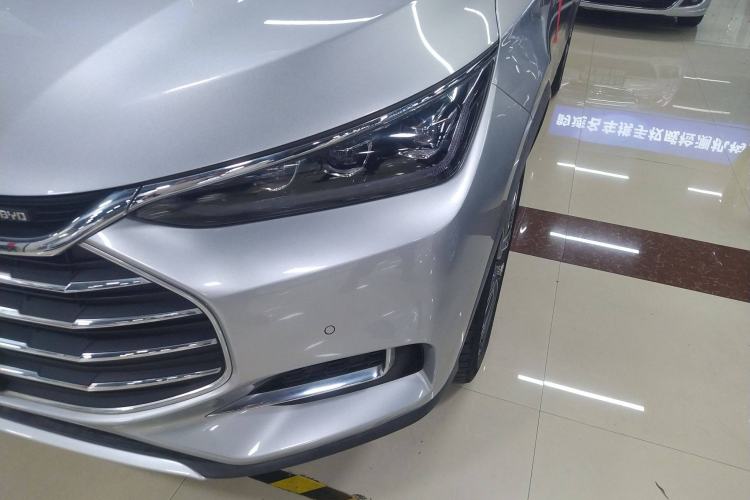 Used BYD Tang 2018 2.0T Automatic Smart Connect Prestige 7-Seater China V Standard Left Front Headlight