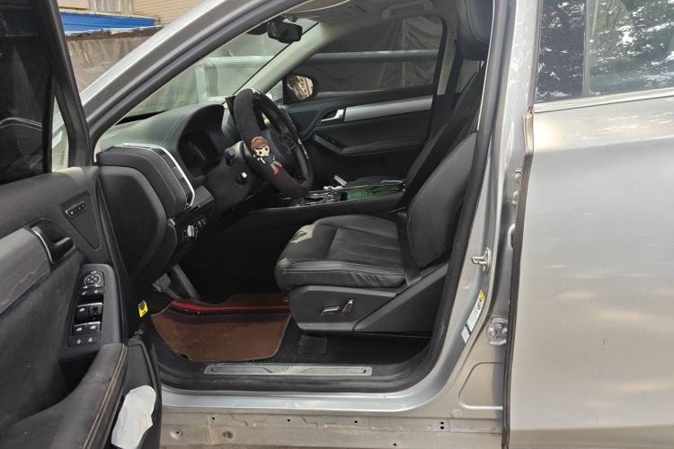 Used BYD Tang 2018 2.0T Automatic Smart Connect Prestige 5-Seater National Emission Standard V Left Front Seat