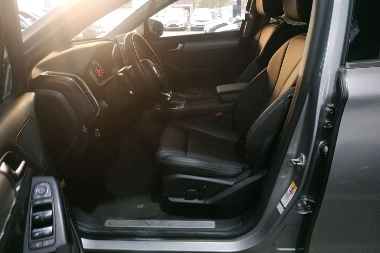 Used BYD Tang 2018 2.0T Automatic SmartConnect Prestige 5-Seater Emission Standard China V Left Front Seat