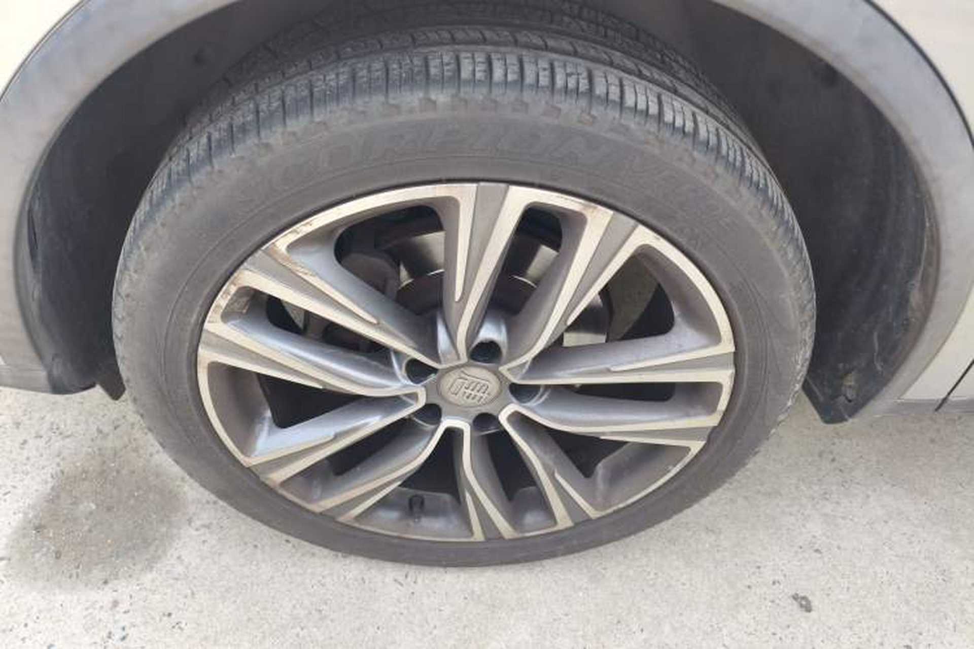 Used BYD Tang 2018 2.0T Automatic SmartConnect Prestige 5-Seater Emission Standard China V Left Front Wheel Hub