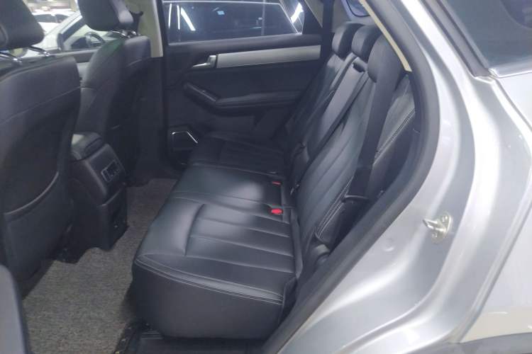 Used BYD Tang 2018 2.0T Automatic Smart Connect Prestige 7-Seater China V Standard Left Rear Seat