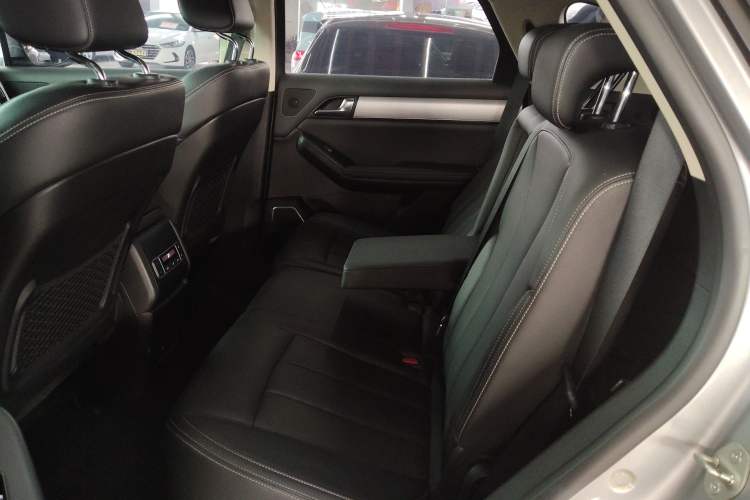 Used BYD Tang 2018 2.0T Automatic SmartConnect Prestige 7-Seater China V Standard Left Rear Seat