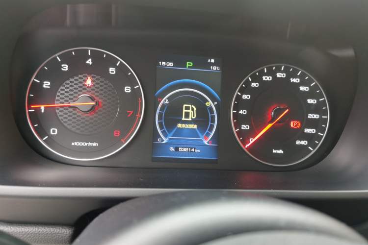 Used BYD Tang 2018 2.0T Automatic Smart Connect Prestige 7-Seater China V Standard Odometer Close Up