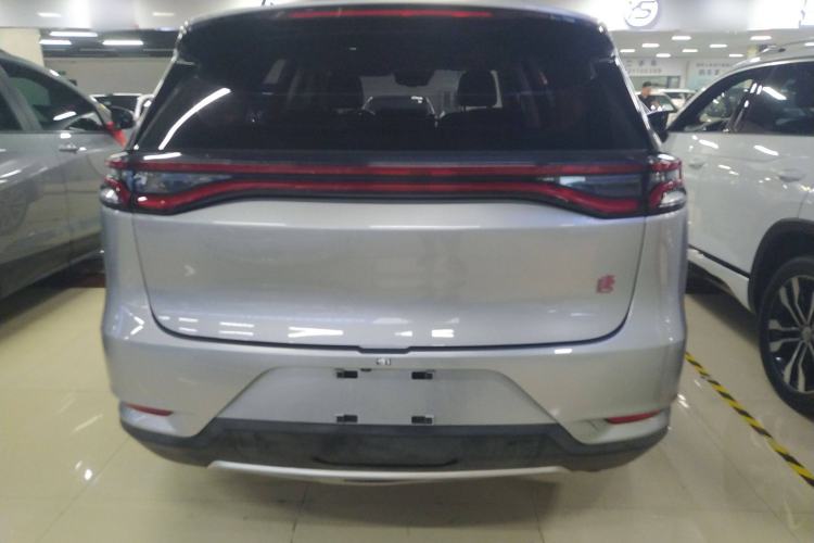 Used BYD Tang 2018 2.0T Automatic Smart Connect Prestige 7-Seater China V Standard Rear