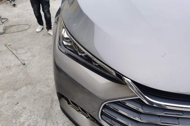 Used BYD Tang 2018 2.0T Automatic Smart Connect Prestige 7-Seater China V Standard Right Front Headlight