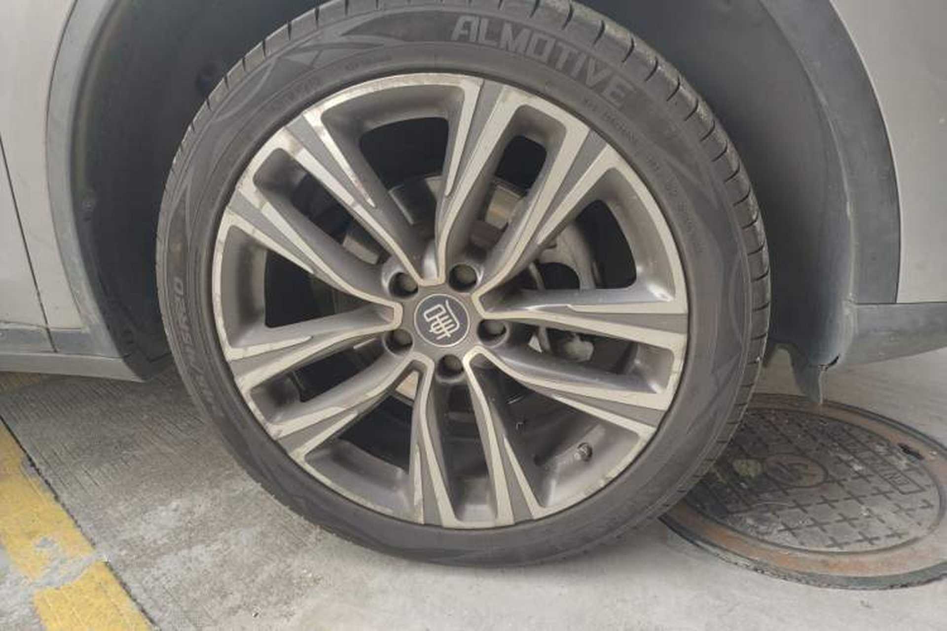 Used BYD Tang 2018 2.0T Automatic Smart Connect Prestige 7-Seater China V Standard Right Front Wheel Hub