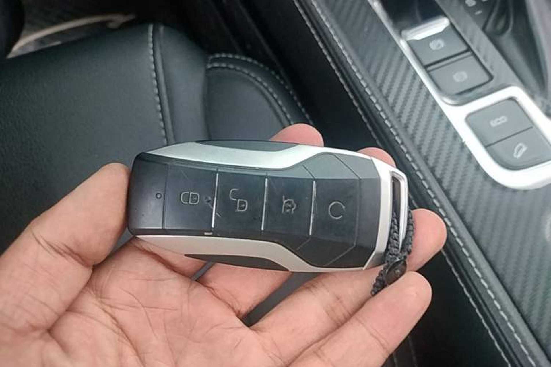 Used BYD Tang 2018 2.0T Automatic SmartConnect Prestige 7-Seater China V Standard Vehicle Key