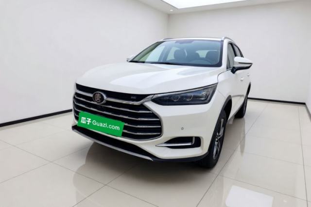 Used BYD Tang 2018 2.0T Automatic SmartConnect Luxury Edition 5 Seats China V Standard