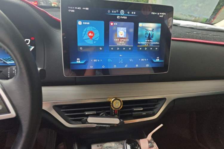 Used BYD Tang 2018 2.0T Automatic SmartConnect Prestige 7-Seater China V Standard Audio And AC Panel