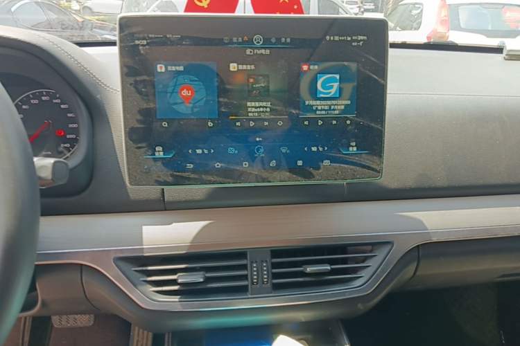 Used BYD Tang 2018 2.0T Automatic Smart Connect Prestige 7-Seater China V Standard Audio And AC Panel