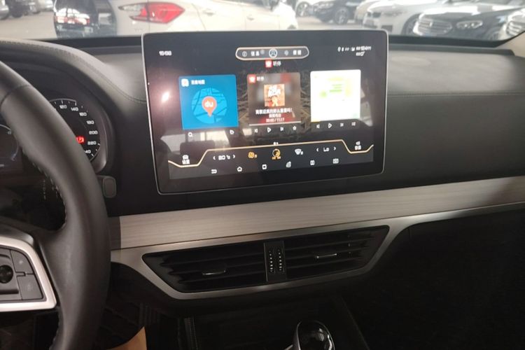 Used BYD Tang 2018 2.0T Automatic Smart Connect Prestige 7-Seater China V Standard Audio And AC Panel