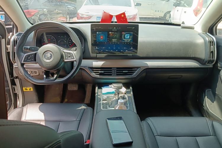 Used BYD Tang 2018 2.0T Automatic Smart Connect Prestige 7-Seater China V Standard Center Console