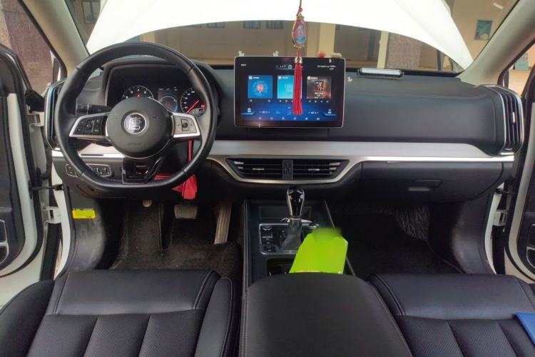 Used BYD Tang 2018 2.0T Automatic SmartConnect Prestige 5-Seater Emission Standard China V Center Console