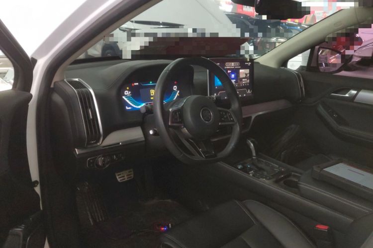Used BYD Tang 2018 2.0T Automatic SmartConnect Prestige 7-Seater China V Standard Center Console