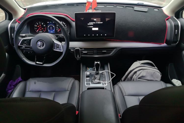 Used BYD Tang 2018 2.0T Automatic Smart Connect Prestige 7-Seater China V Standard Center Console