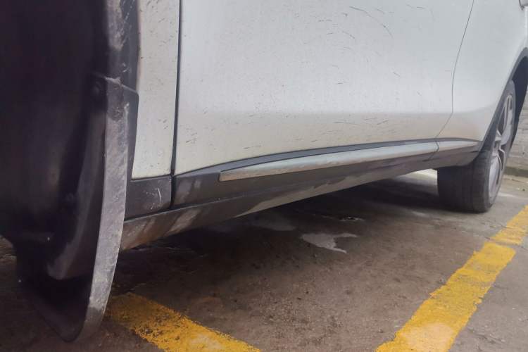 Used BYD Tang 2018 2.0T Automatic Smart Connect Prestige 7-Seater China V Standard Chassis Front Left