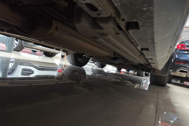 Used BYD Tang 2018 2.0T Automatic SmartConnect Prestige 7-Seater China V Standard Chassis Rear Right