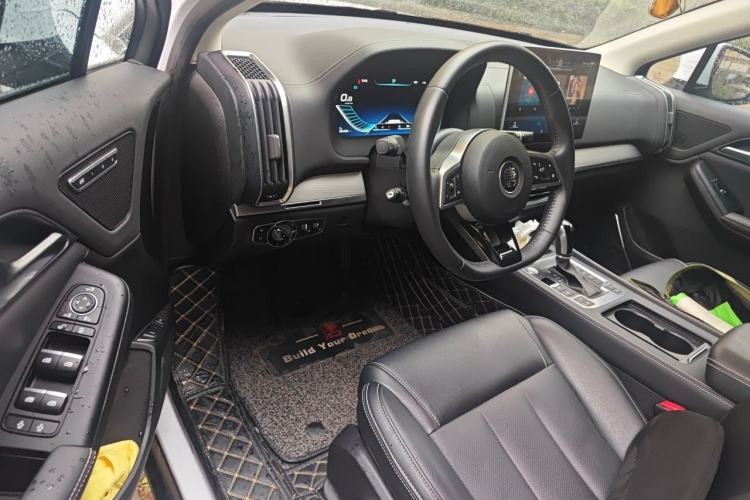 Used BYD Tang 2018 2.0T Automatic SmartConnect Prestige 7-Seater China V Standard Driver Seat