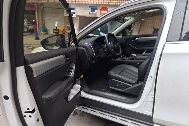Used BYD Tang 2018 2.0T Automatic SmartConnect Prestige 7-Seater China V Standard Driver Seat