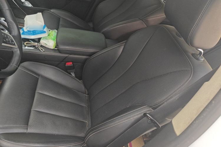 Used BYD Tang 2018 2.0T Automatic SmartConnect Prestige 7-Seater China V Standard Driver Seat