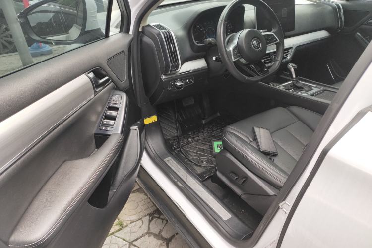 Used BYD Tang 2018 2.0T Automatic Smart Connect Prestige 7-Seater China V Standard Driver Seat