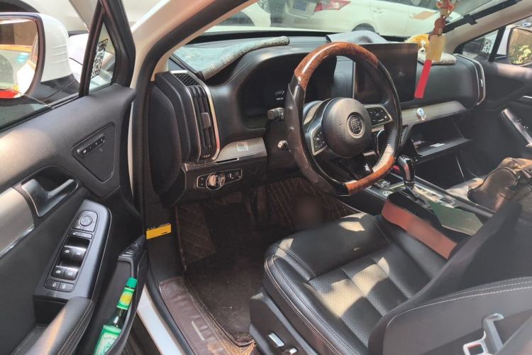 Used BYD Tang 2018 2.0T Automatic SmartConnect Prestige 7-Seater China V Standard Driver Seat