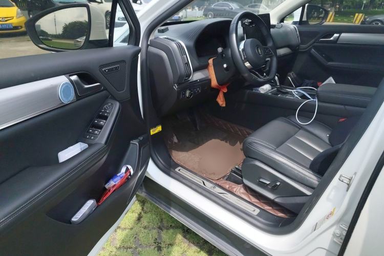 Used BYD Tang 2018 2.0T Automatic SmartConnect Prestige 7-Seater China V Standard Driver Seat