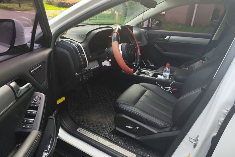Used BYD Tang 2018 2.0T Automatic SmartConnect Prestige 7-Seater China V Standard Driver Seat
