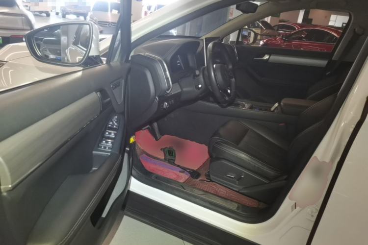 Used BYD Tang 2018 2.0T Automatic SmartConnect Prestige 7-Seater China V Standard Driver Seat