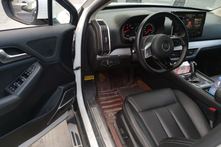 Used BYD Tang 2018 2.0T Automatic Smart Connect Prestige 7-Seater China V Standard Driver Seat