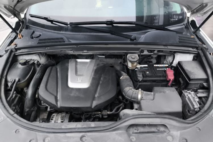 Used BYD Tang 2018 2.0T Automatic Smart Connect Prestige 7-Seater China V Standard Engine Bay