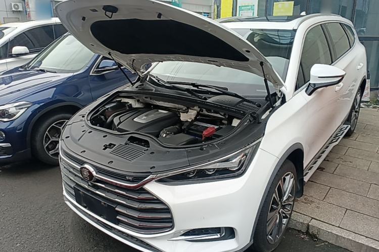 Used BYD Tang 2018 2.0T Automatic SmartConnect Prestige 7-Seater China V Standard Engine Bay