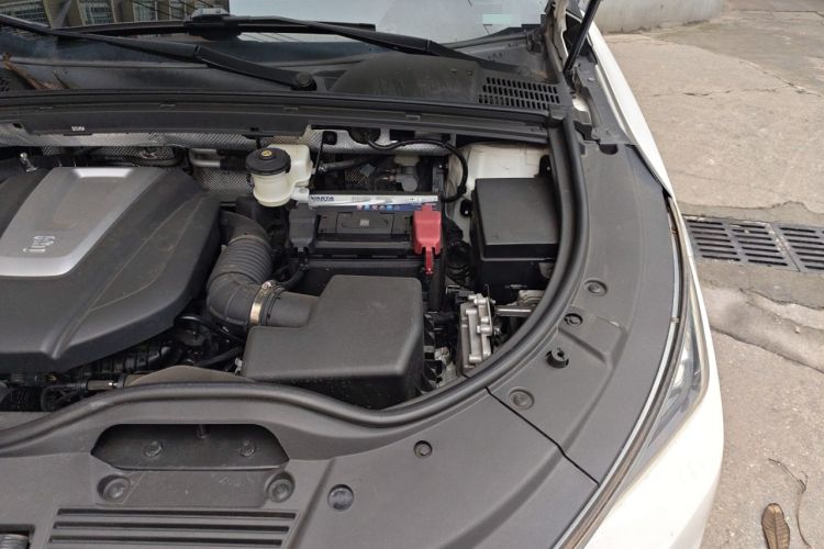 Used BYD Tang 2018 2.0T Automatic SmartConnect Prestige 7-Seater China V Standard Engine Bay Left
