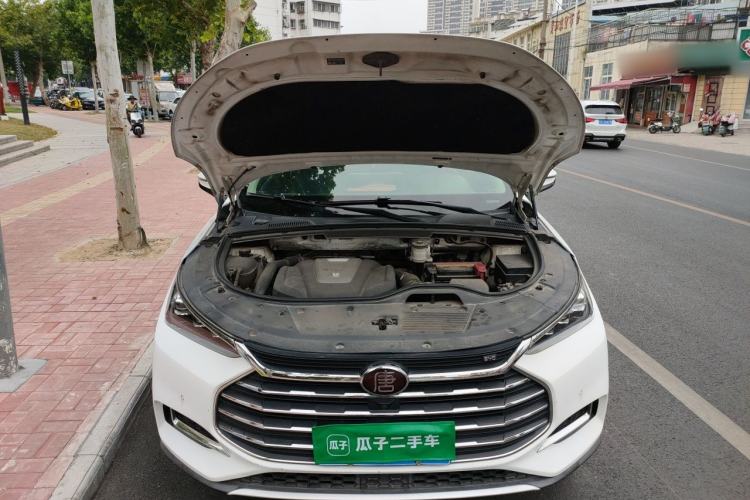 Used BYD Tang 2018 2.0T Automatic Smart Connect Prestige 7-Seater China V Standard Engine Bay