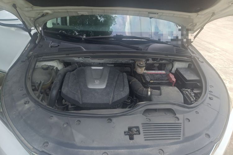 Used BYD Tang 2018 2.0T Automatic Smart Connect Prestige 7-Seater China V Standard Engine Bay