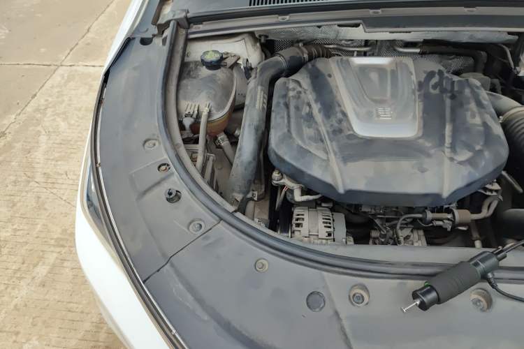 Used BYD Tang 2018 2.0T Automatic Smart Connect Prestige 7-Seater China V Standard Engine Bay Right