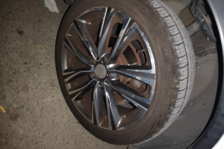 Used BYD Tang 2018 2.0T Automatic SmartConnect Prestige 7-Seater China V Standard Exterior 1