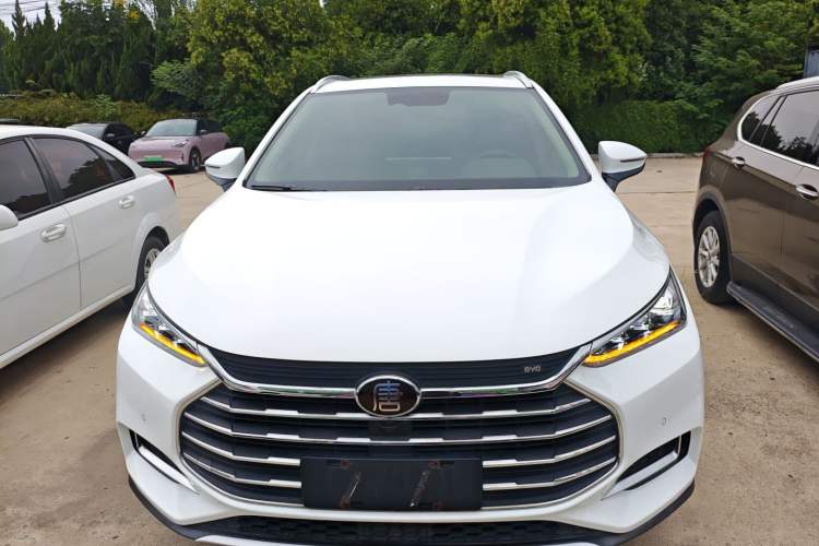 Used BYD Tang 2018 2.0T Automatic SmartConnect Luxury 7-Seater China V Emission Standard Exterior 1