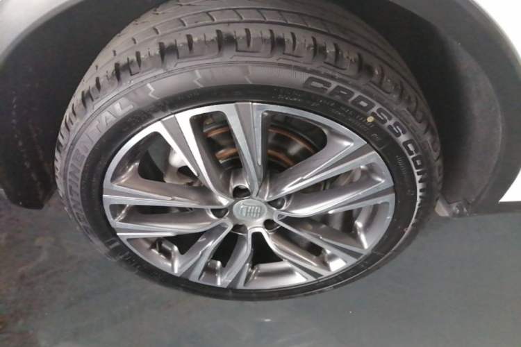 Used BYD Tang 2018 2.0T Automatic SmartConnect Prestige 7-Seater China V Standard Exterior 2