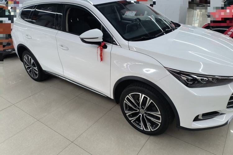 Used BYD Tang 2018 2.0T Automatic SmartConnect Prestige 5-Seater Emission Standard China V Exterior 2